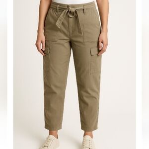 Banana Republic Khaki Cargo Pants w/ Tie Belt – Tapered Ankle – Size 14 – Euc